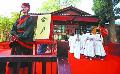 最新四言祭文大全，深情缅怀，致敬逝者