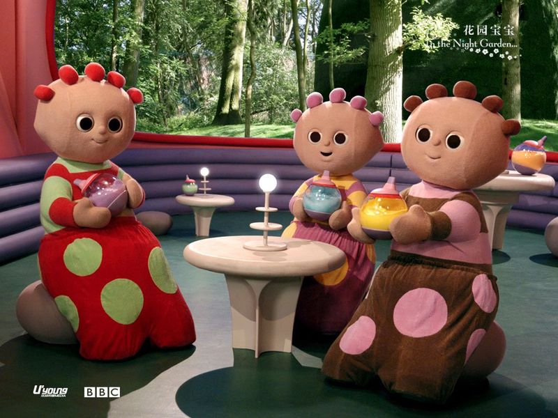 最新花园宝宝的一天生活纪实