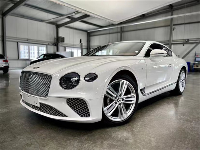 宾利最新超跑,科技与艺术的极致交融