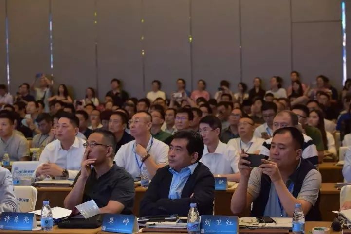 管家婆今期免费资料大全第6期,动态解读分析_PEV79.270寻找版