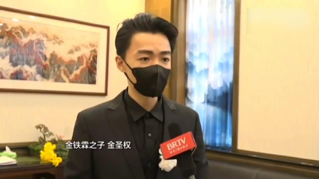 独家揭秘，阎维文最新采访内容一探究竟！🌟