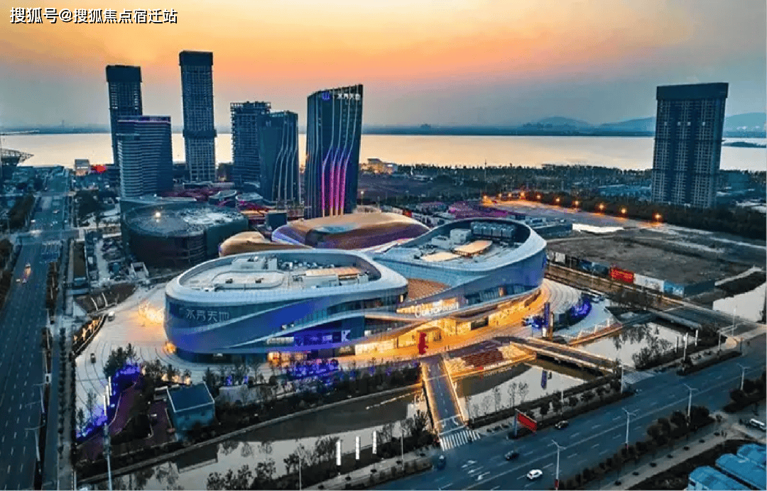 2024新澳免费资料大全,数据导向程序解析_TJI58.377感知版