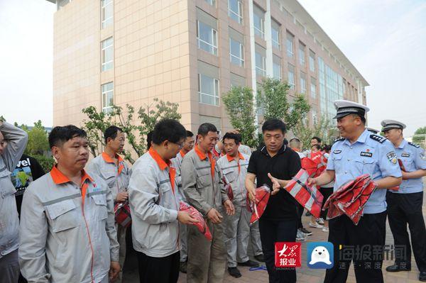 香港大众网免费资料查询网站,系统评估分析_ECE9.395多功能版