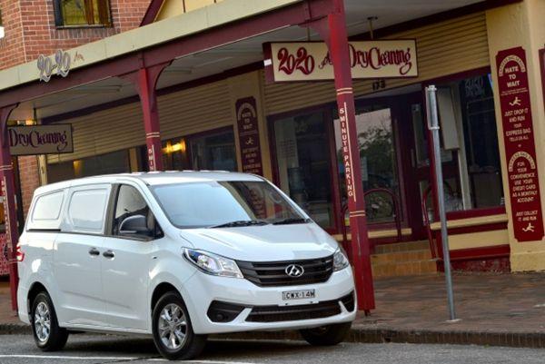 最新标致轻客，驾驭变化，自信驰骋之路