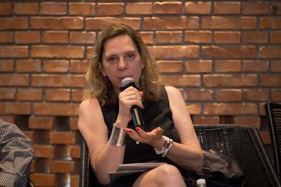 黎静女演员的日常小趣事与真挚友情揭秘