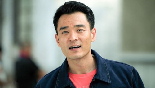 香港电视剧演员的成长之路，变化、学习与成就的力量