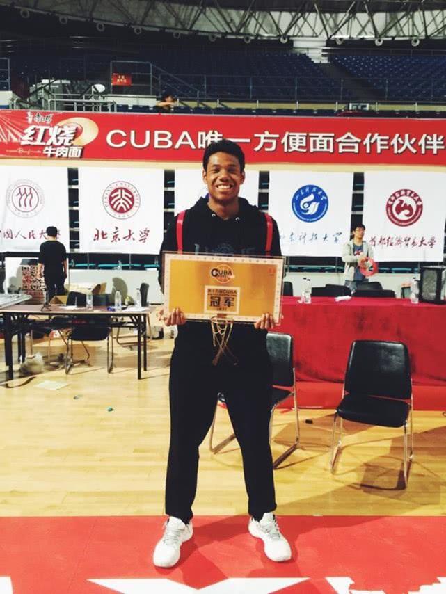 男篮亚洲杯热血战场，英雄荣耀时刻视频回顾