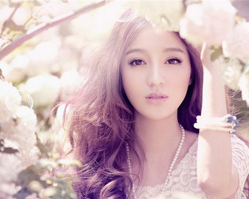 白羊座女明星有哪些,🌟白羊座女明星有哪些？闪耀星空的热血战士！🌟