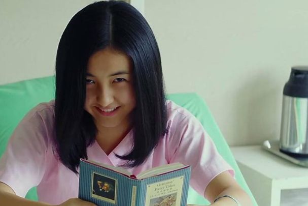 唐人街探案小女孩演员的心灵之旅，自然美景与内心宁静的奇妙遨游