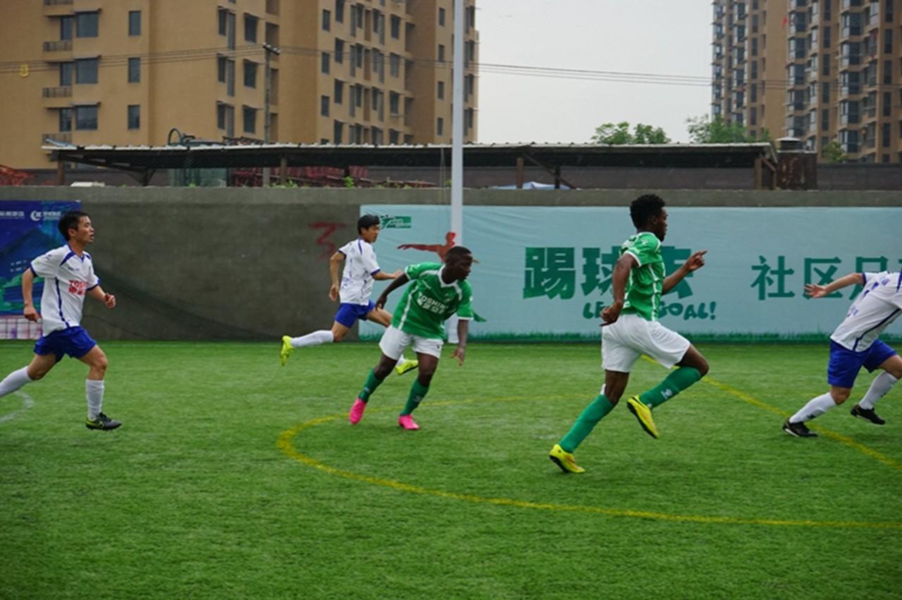 最新足球经理,激情点燃变化,自信铸就成就之路