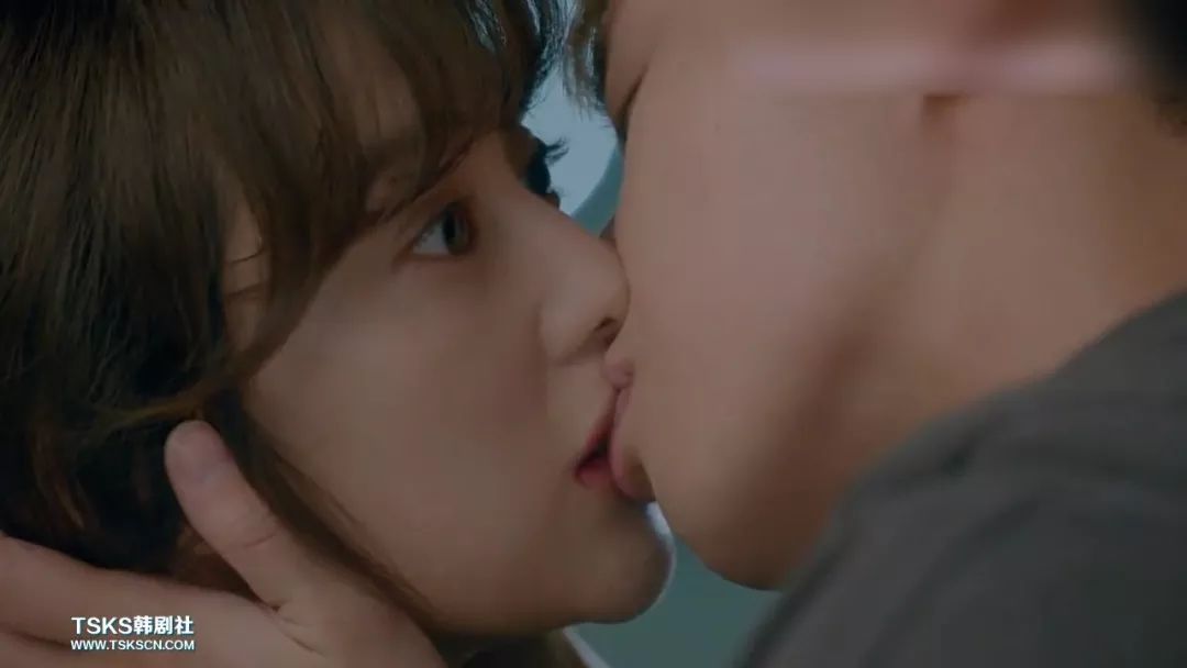 最新韩剧亲吻,科技之吻,智能魅力点亮生活
