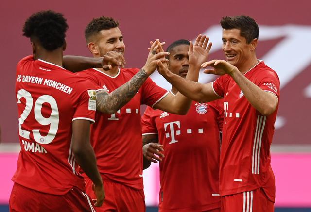 德甲拜仁慕尼黑队最新动态,球场上的温馨日常