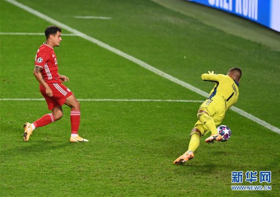 德甲拜仁慕尼黑队最新动态,球场上的温馨日常