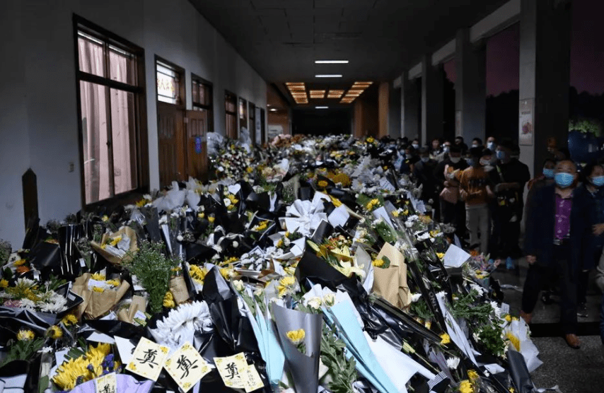 停车场服 第567页