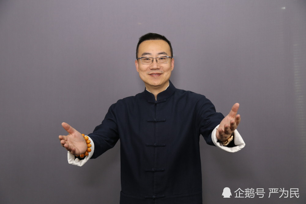 严为民最新持股揭秘，股市日常与温馨持股故事