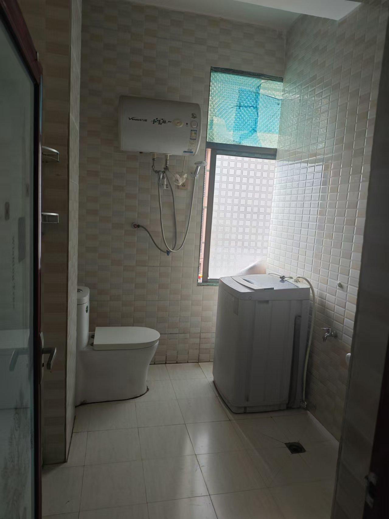 停车场服 第549页