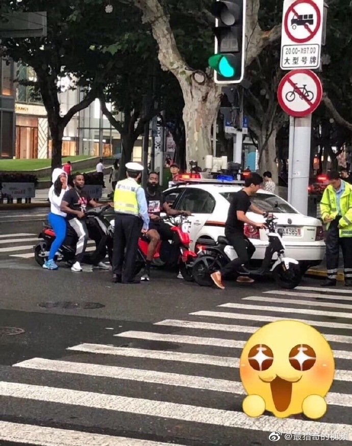上海交警打人最新视频,探索自然美景,寻求内心平和的旅程