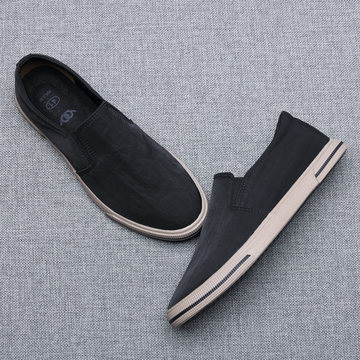 科技与传统工艺的完美融合,最新款布鞋亮相2024年时尚潮流前线