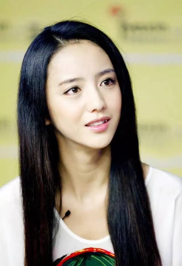 佟丽娅最新发型引领时尚潮流,揭秘新发型名称