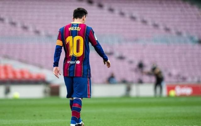 梅西最新签约动态及小巷深处的独特风情与美食探索