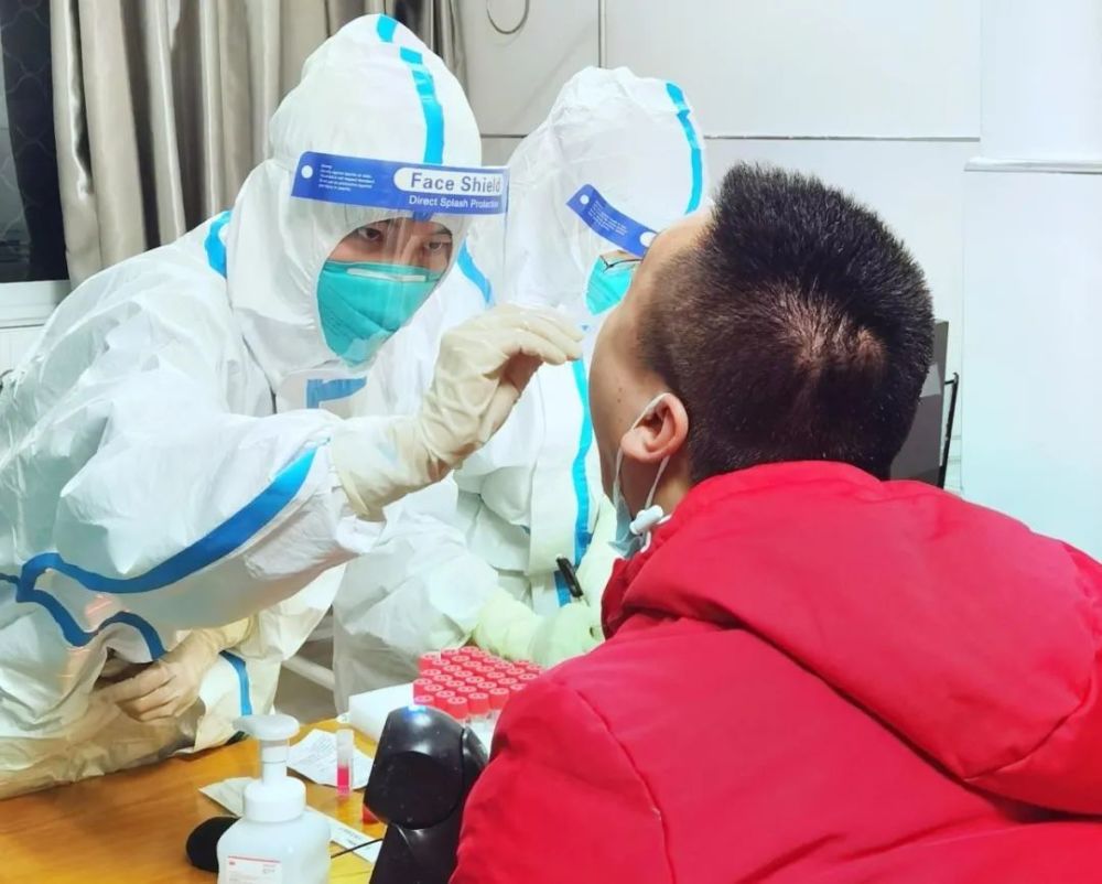 最新抗疫图片回顾,时代的印记,希望的象征