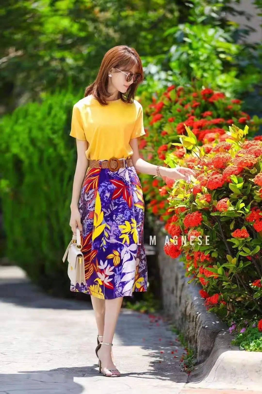 最新夏日时尚穿搭,绚丽潮流的舞台