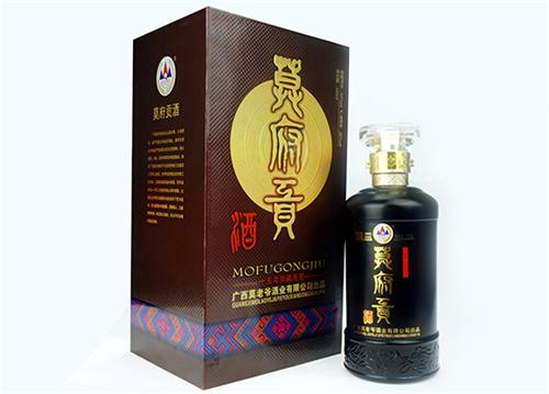 莫府贡酒52度价格深度解析与观点分享