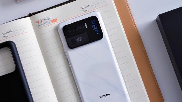 华为最新旗舰手机,科技与艺术的完美融合亮相!