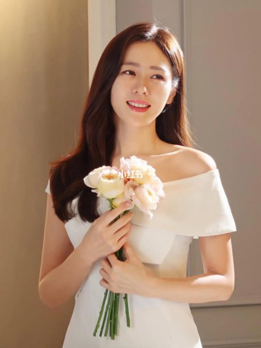 韩国明星的审美多元探讨,探究韩国好看的明星们的魅力所在