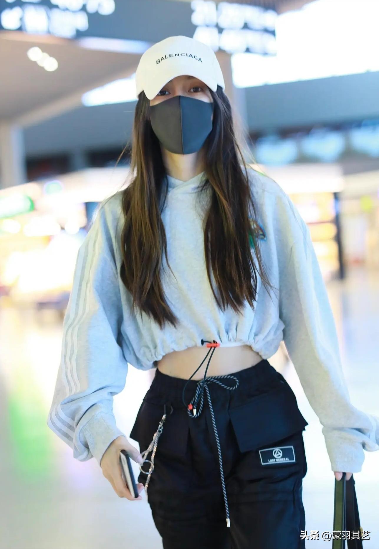 女明星的纹身之谜,背后的故事与秘密纹章