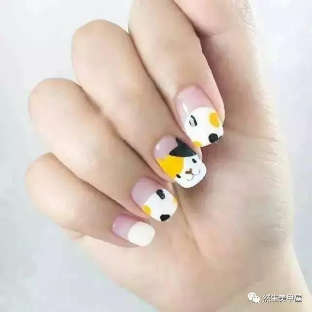 探索艺术世界,2017年流行美甲设计背后的隐藏宝藏