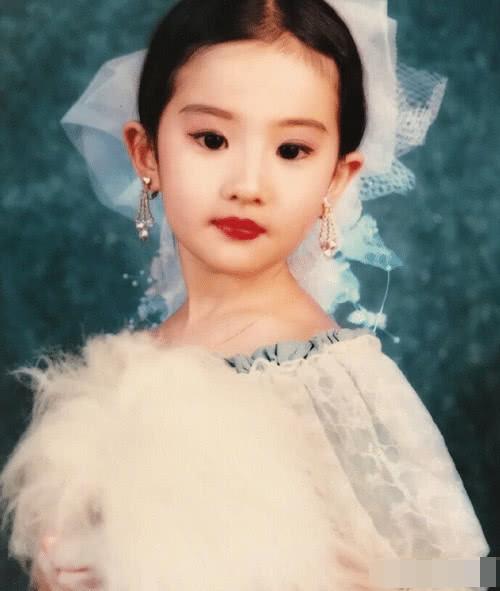 刘姓男演员,自然美景中的心灵寻觅与力量汲取