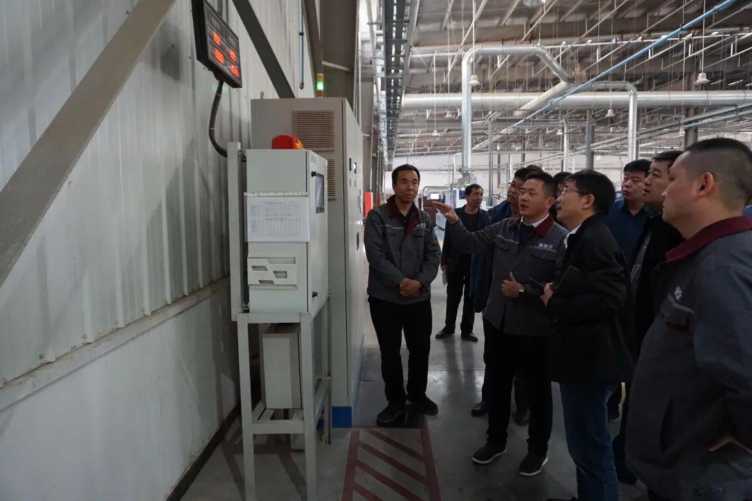 欧派门业上市,探寻小巷中的隐藏宝藏,非凡魅力的特色门业之旅