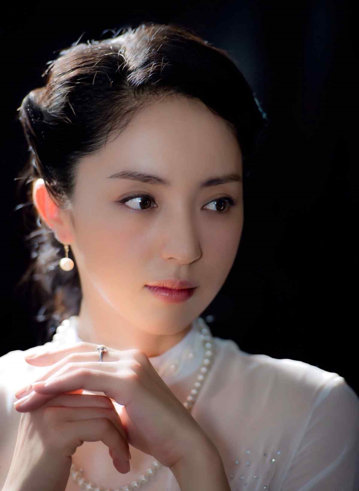 姓童的女演员,影视界的闪耀之星