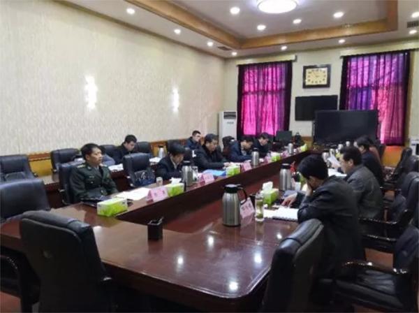 卧龙交通实时信息概览