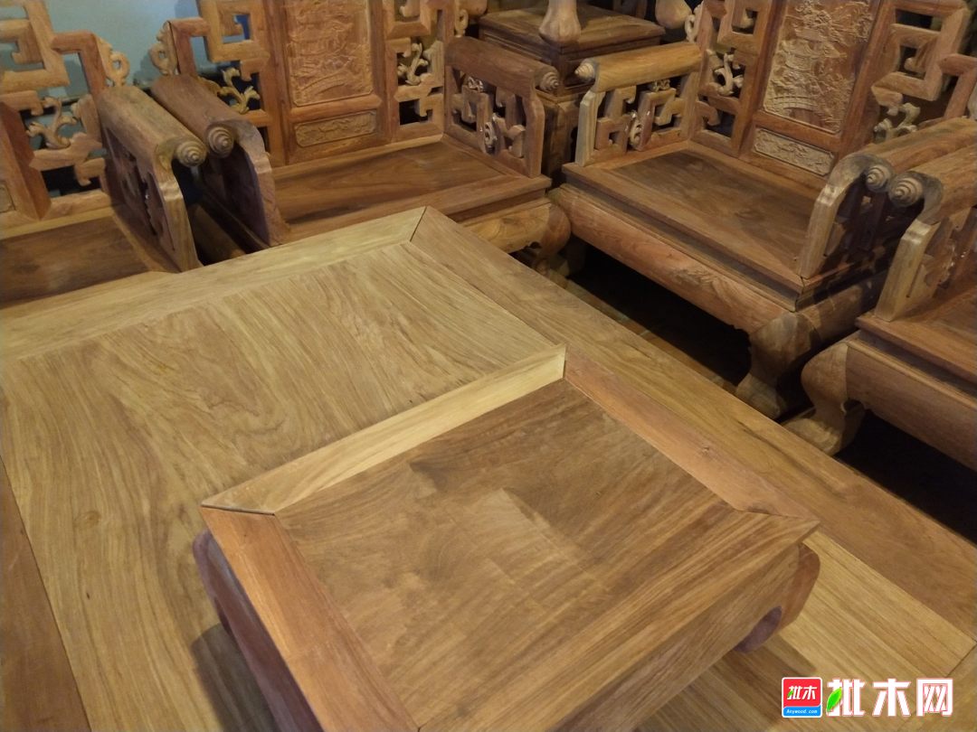 缅甸花梨行情分析,市场走势与多元观点探讨