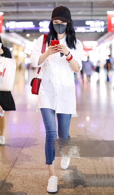 街拍男明星必备神器揭秘,高科技产品全新亮相