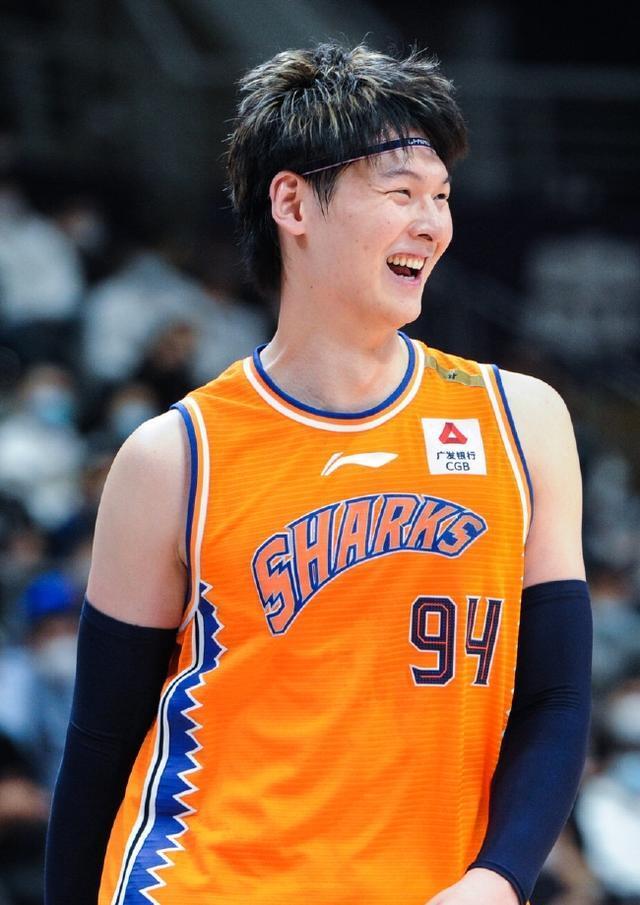 王哲林近况更新,挑战自我,开启梦想光辉旅程