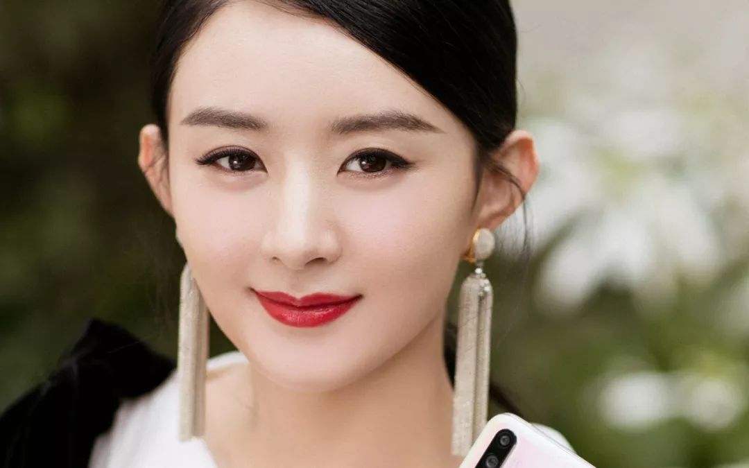 一网打尽明星绝美瞬间,海量图片大放送!