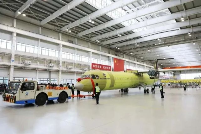 阎良西飞新工厂招聘,人才吸引与产业机遇的观点论述