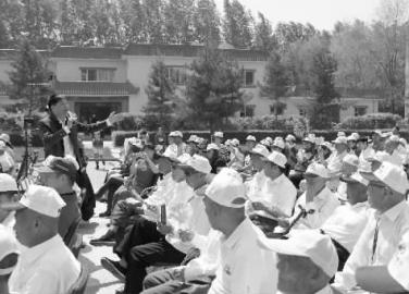 演员王明明,与自然共舞,探寻内心宁静之地