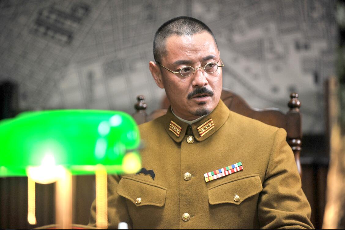 锋刃电视剧,高科技视觉盛宴,探秘未来科技生活