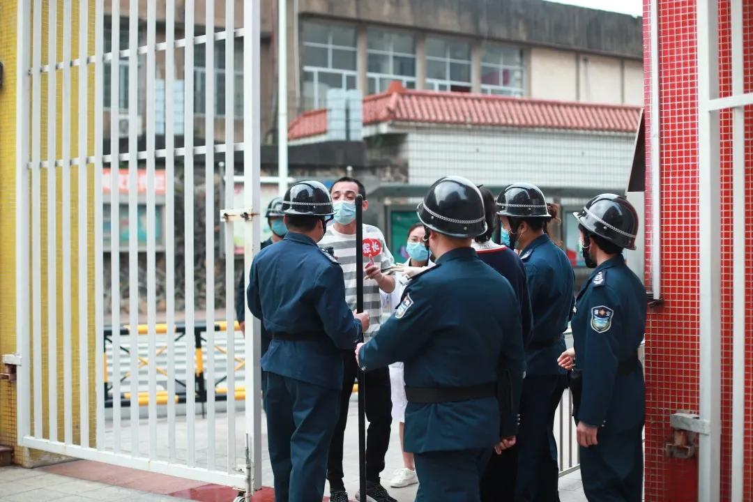 肺炎最新动态与巷弄深处的特色小店探秘