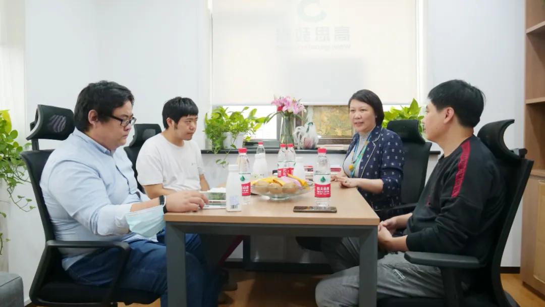 深圳天佶集团最新动态,变革中的学习成就自信与辉煌