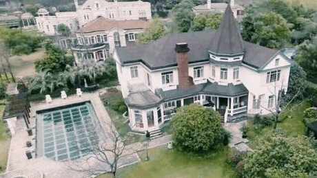 科技巨献,明星豪宅排行榜——智能生活的极致体验