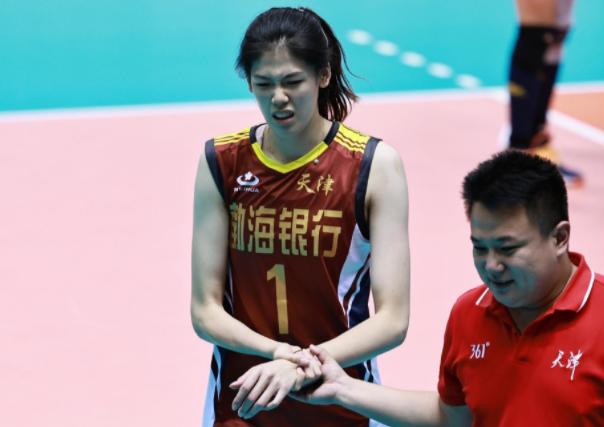 江苏女排主教练蔡斌的最新动态更新