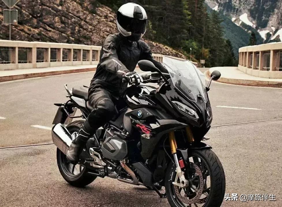 宝马RS1200价格探索,与自然美景的邂逅与内心宁静的追求