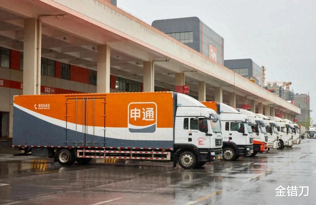 申通快递引领绿色出行潮流,探索自然美景的内心平静之旅