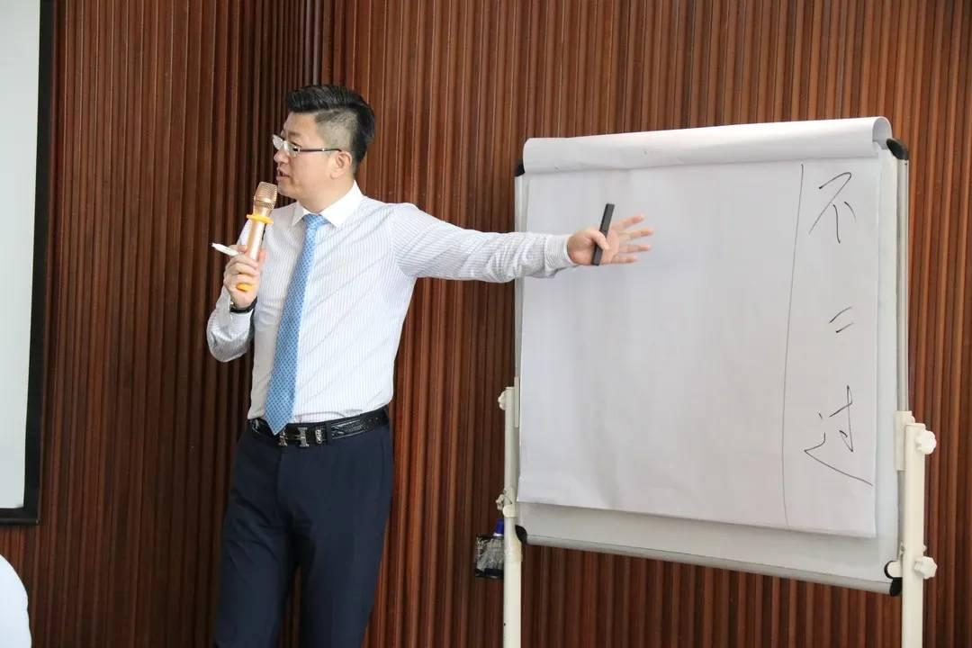 郑州最新房地产,与自然美景的邂逅,探寻内心平和的居所