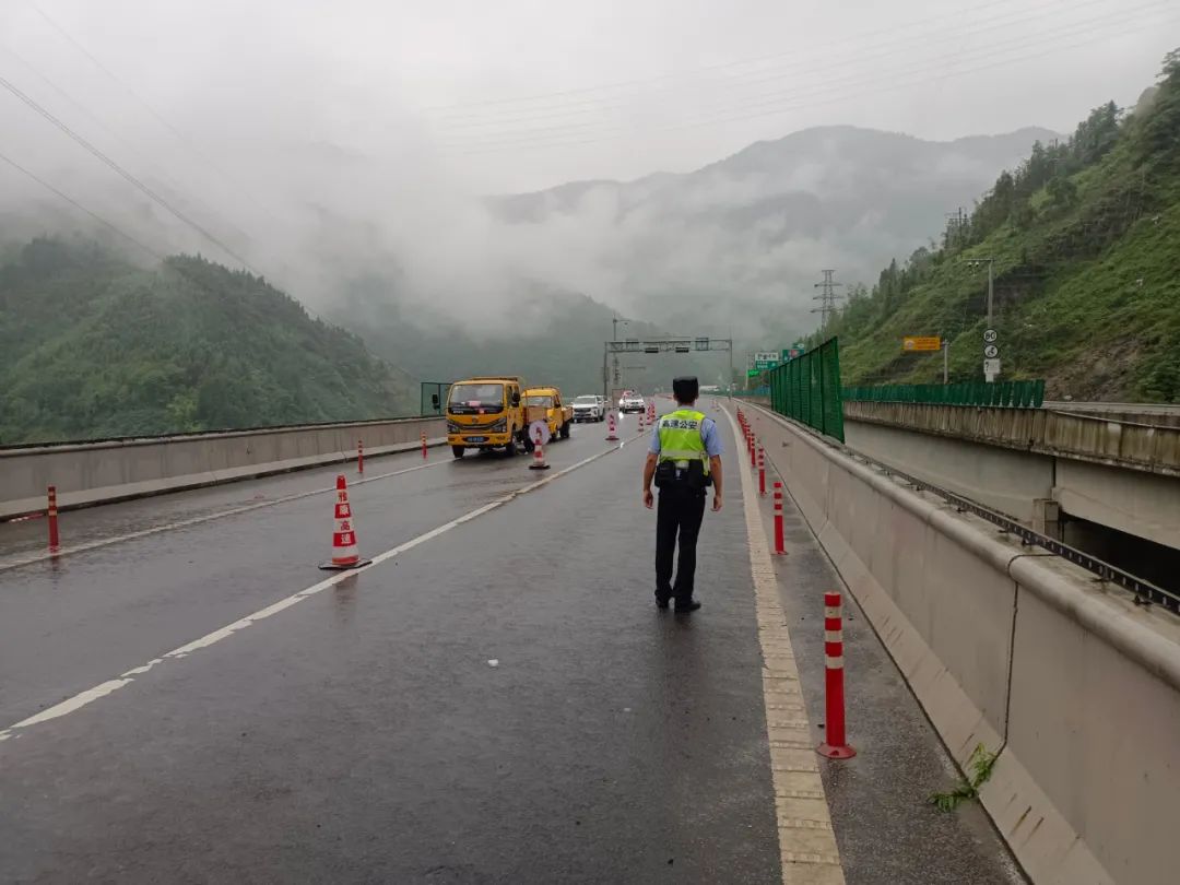 雅安至康定路况纪实,时代变迁下的道路发展与时代步伐同步前行